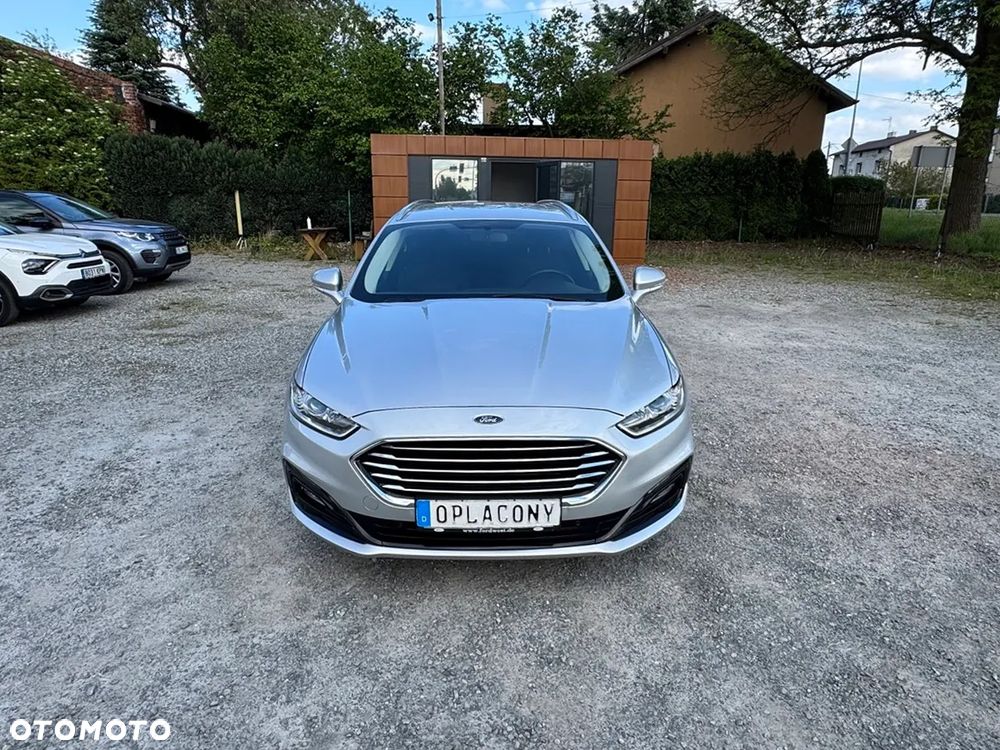 Ford Mondeo - 38