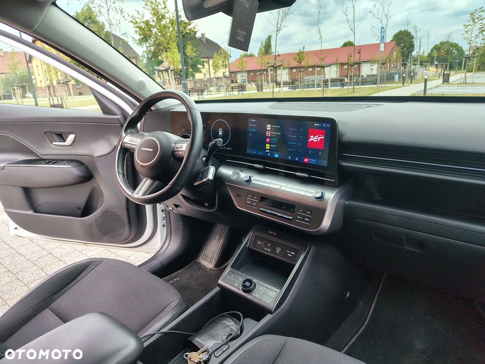 Hyundai Kona 65kWh Executive - 11