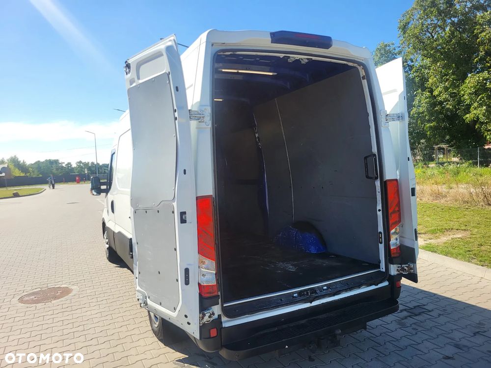 Iveco Daily - 37