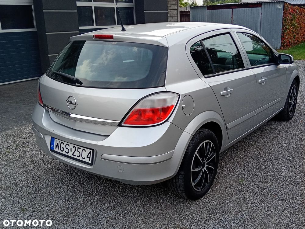Opel Astra - 10