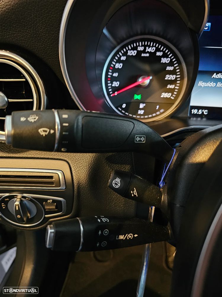 Mercedes-Benz GLC 220 d 4Matic 9G-TRONIC - 28