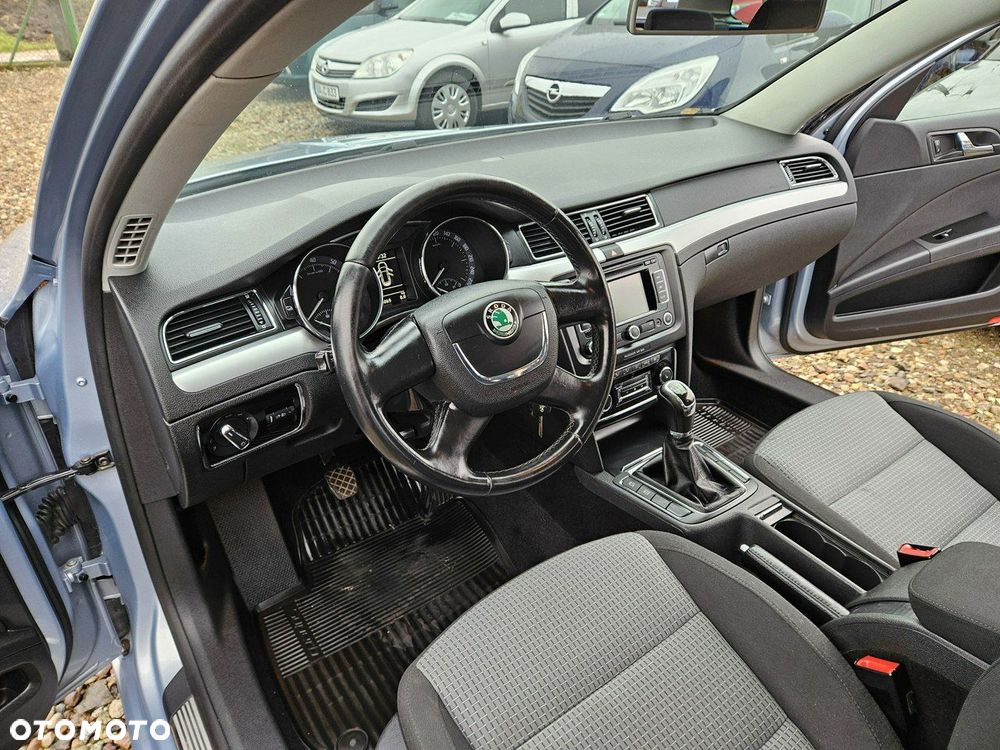 Skoda Superb - 8