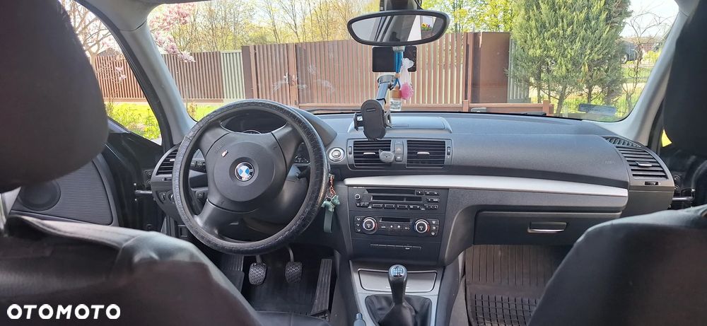BMW Seria 1 118d - 17