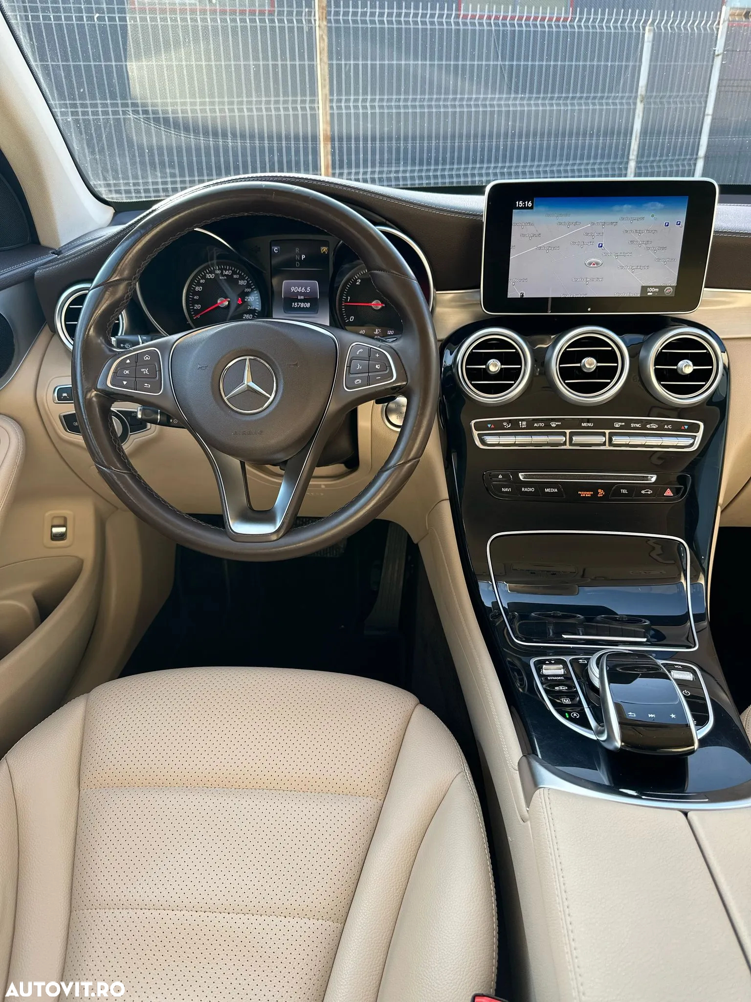 Mercedes-Benz GLC Coupe 250 d 4Matic 9G-TRONIC AMG Line - 3