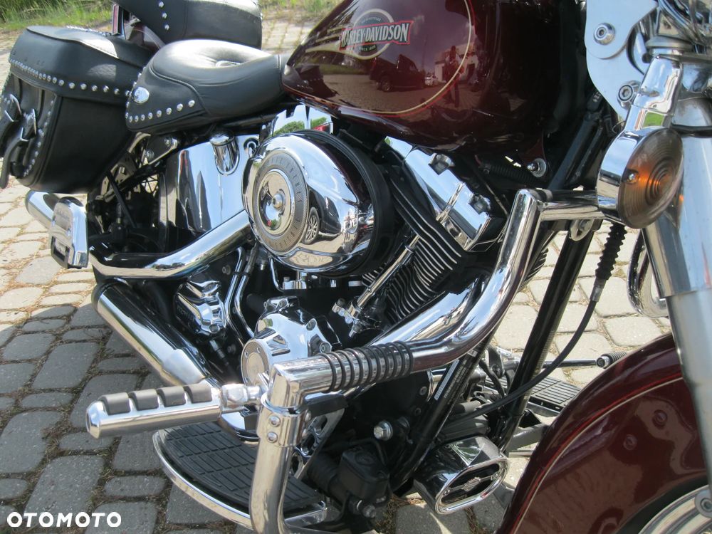 Harley-Davidson Softail Heritage Classic - 24