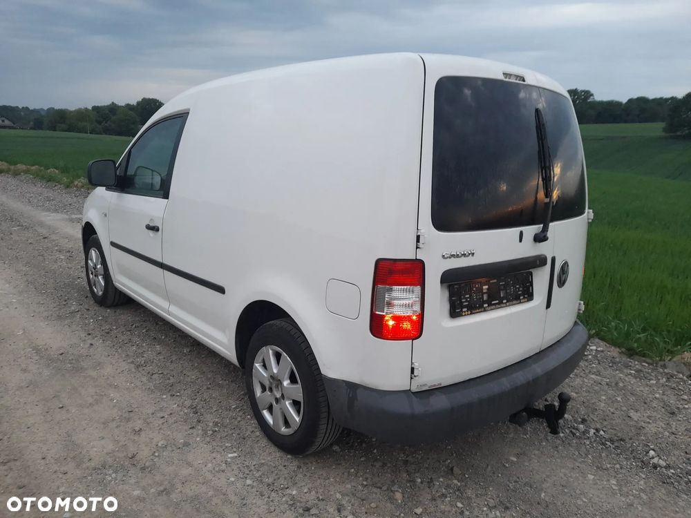 Volkswagen Caddy - 17