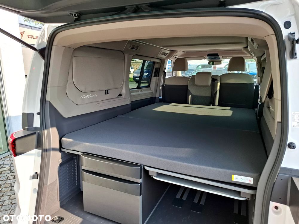 Volkswagen California Beach Camper - 2
