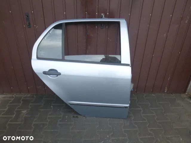 DRZWI PRAWY TYŁ PRAWE TYLNE SKODA FABIA I HB KOMPLETNE KOLOR 9151 - 7
