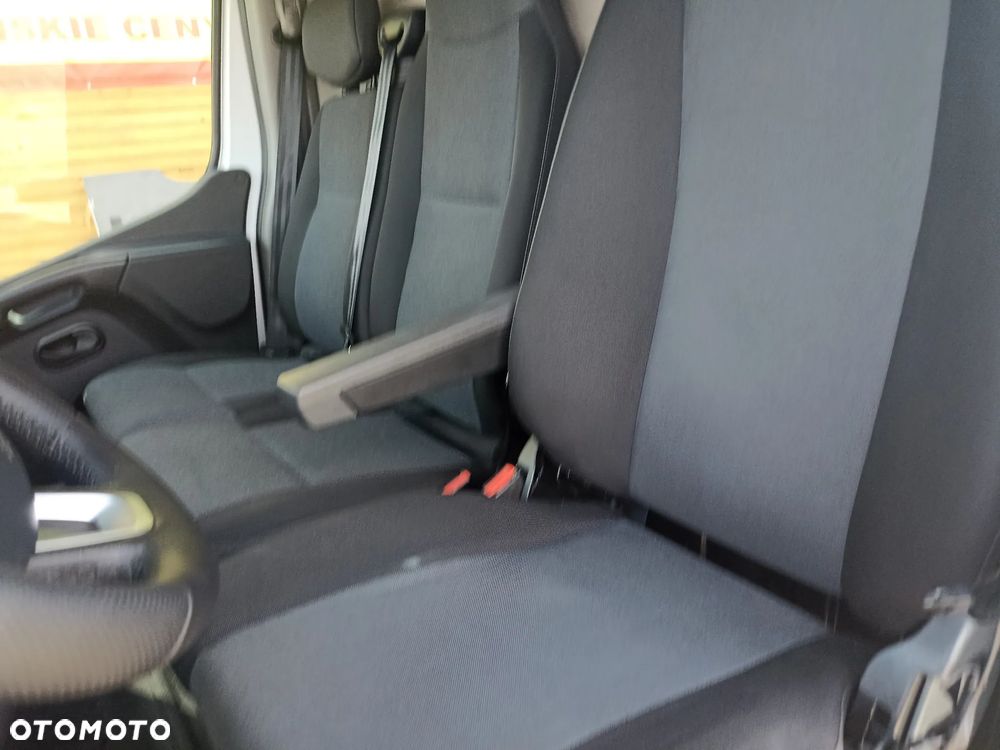 Renault Master - 16