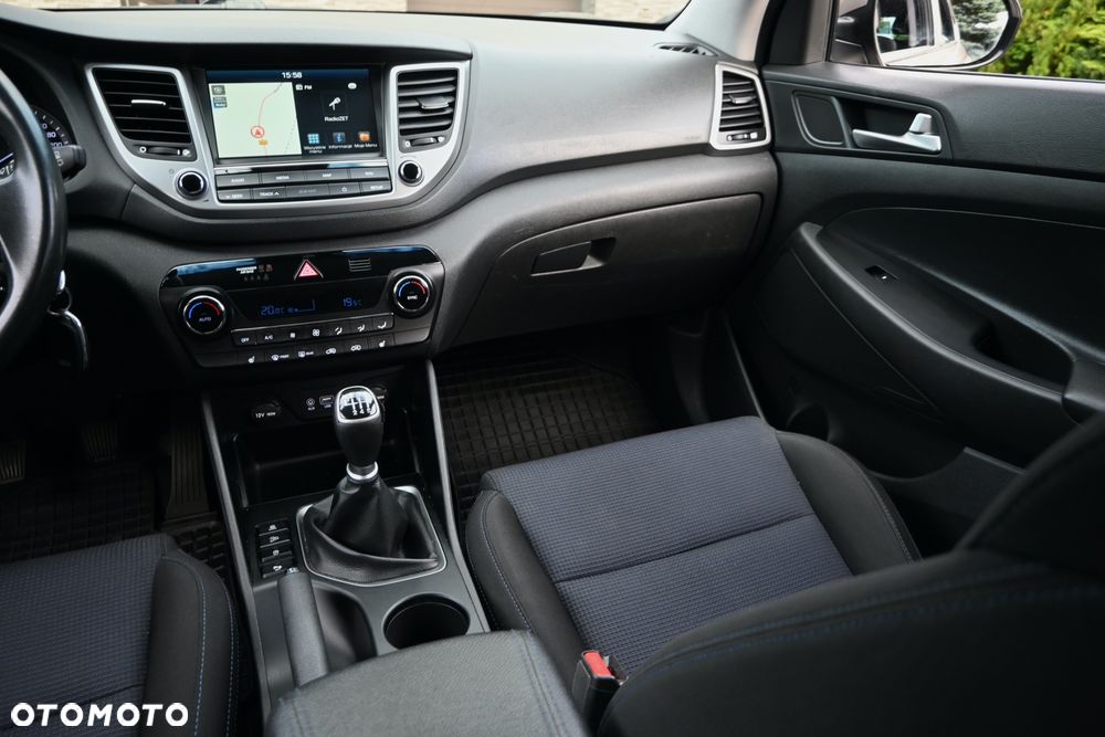 Hyundai Tucson 1.7 CRDI BlueDrive Comfort 2WD - 21
