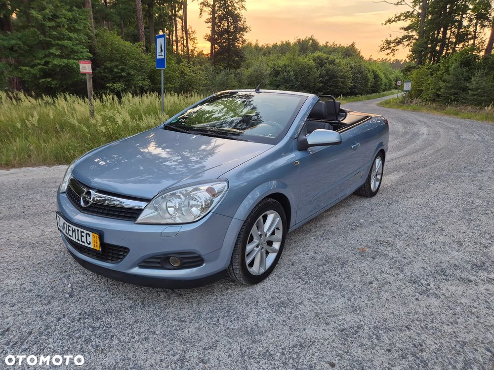 Opel Astra 1.8 Cosmo - 1