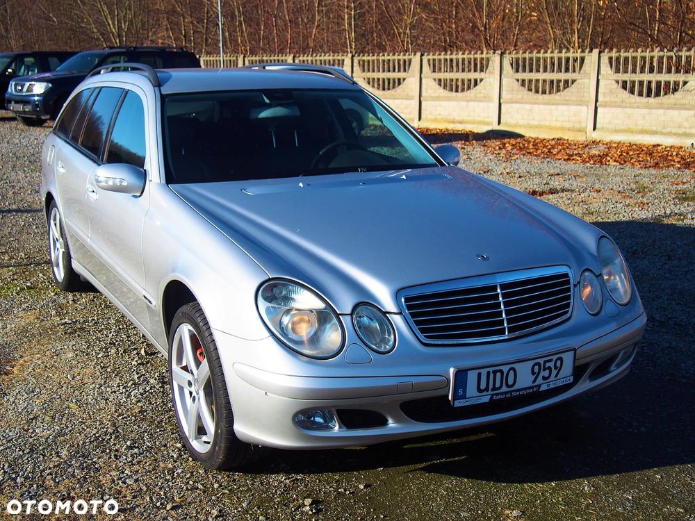 Mercedes-Benz Klasa E 200 Kompressor Automatik Classic - 11