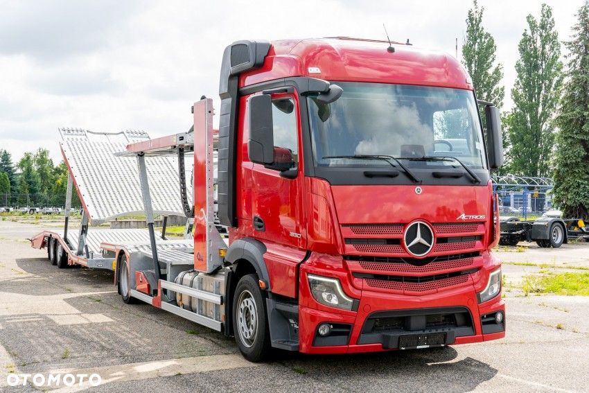 Mercedes-Benz Actros - 2