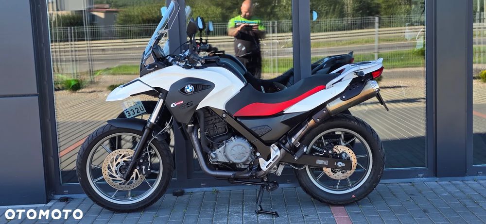 BMW G - 24