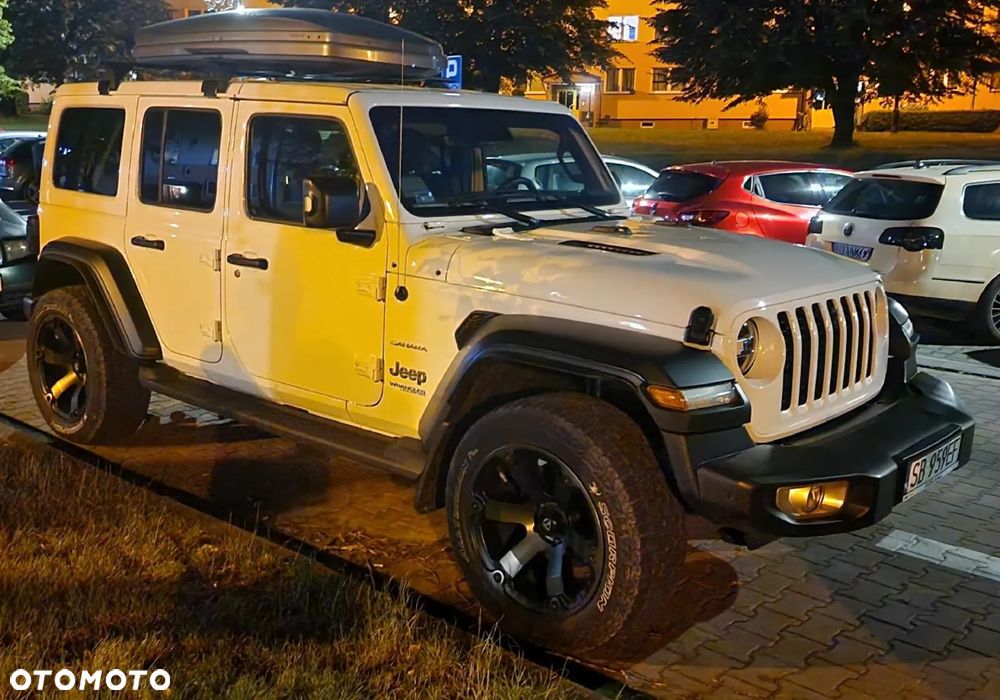 Jeep Wrangler - 16
