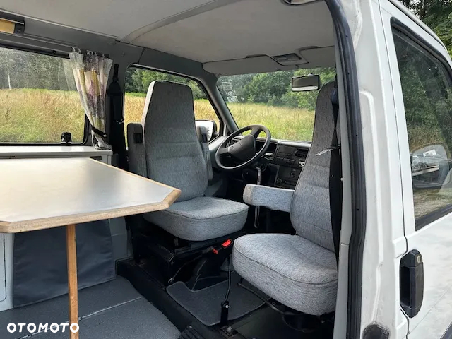 Volkswagen T4 - 12