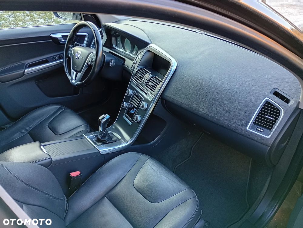 Volvo XC 60 - 10