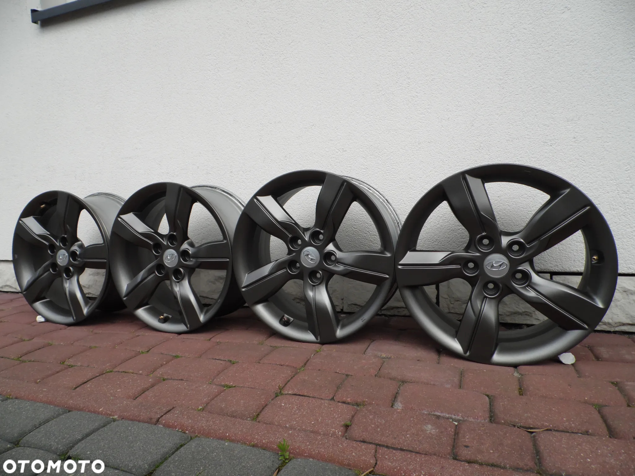 Felgi 17'' 5x114,3 Hyundai Veloster I30 IX35 I40 Tucson Kona - 2