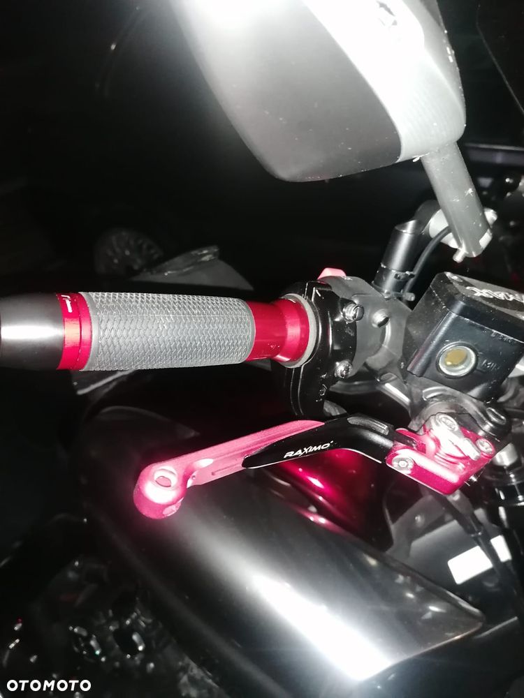 Yamaha V-MAX - 14