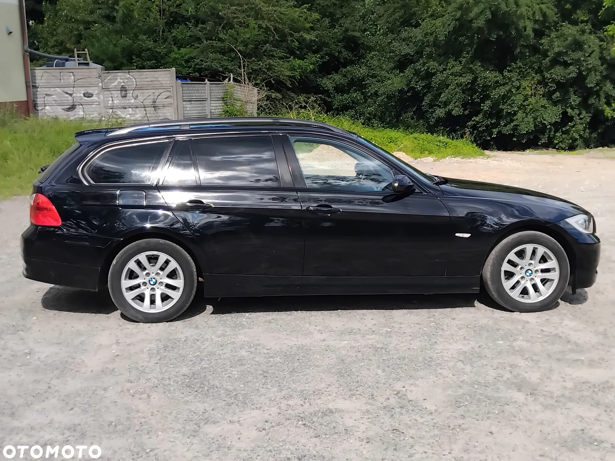 BMW Seria 3 318d - 5