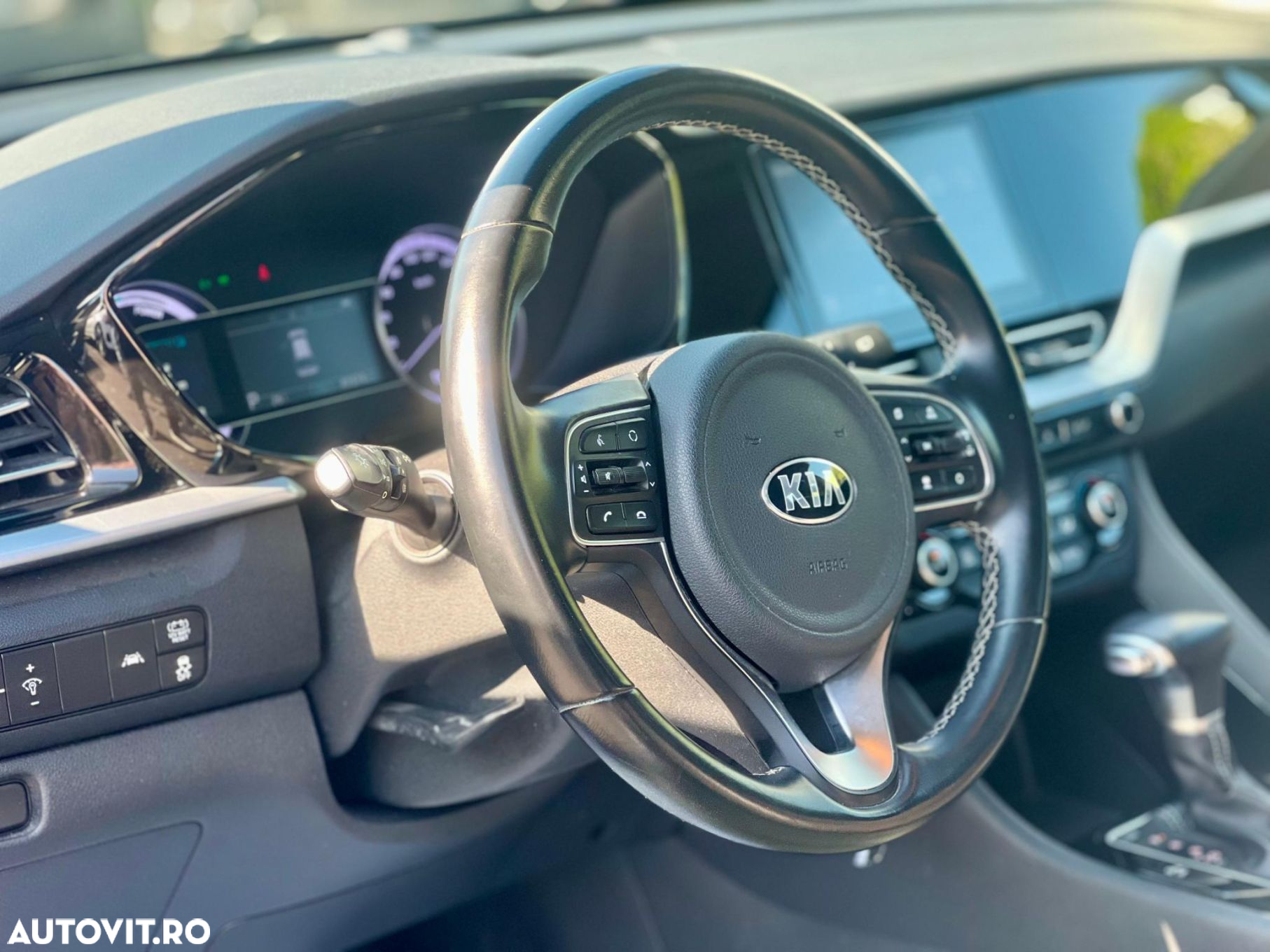 Kia Niro 1.6 GDI HEV 2WD OPF Aut. Spirit - 17
