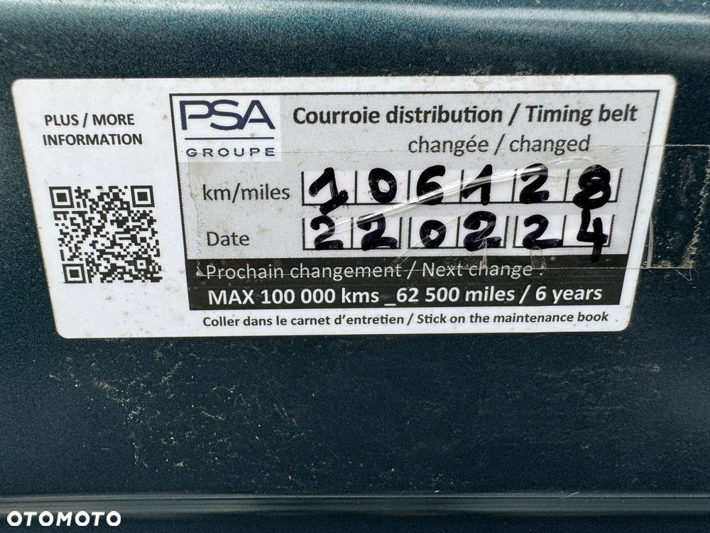 Peugeot 2008 PureTech 110 Stop&Start EAT6 Allure - 40