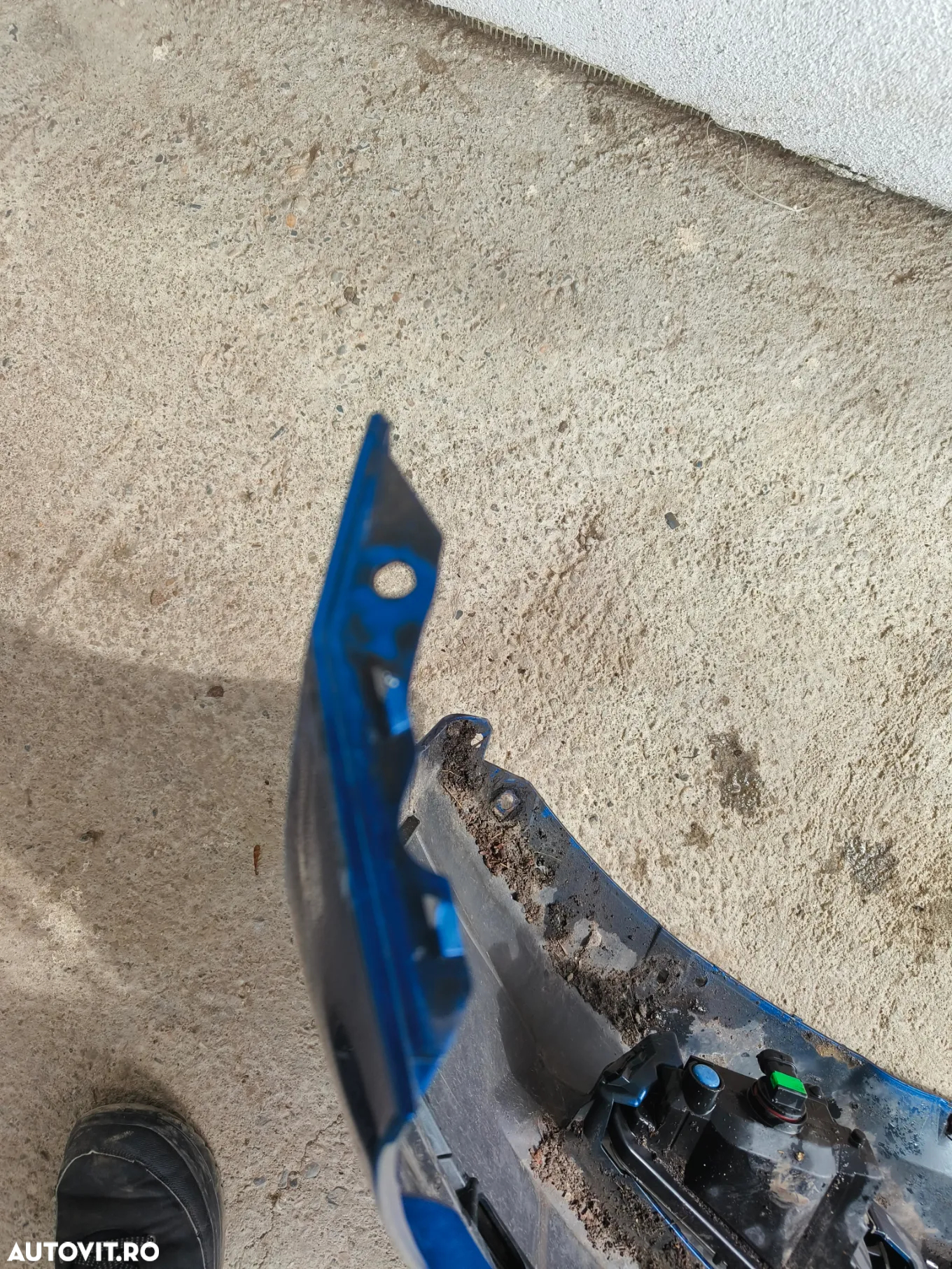Bara fata BMW E81/87 LCi completa cu spaltoare ( defecte vizibile in poze) - 10