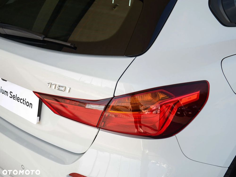 BMW Seria 1 118i Advantage - 9
