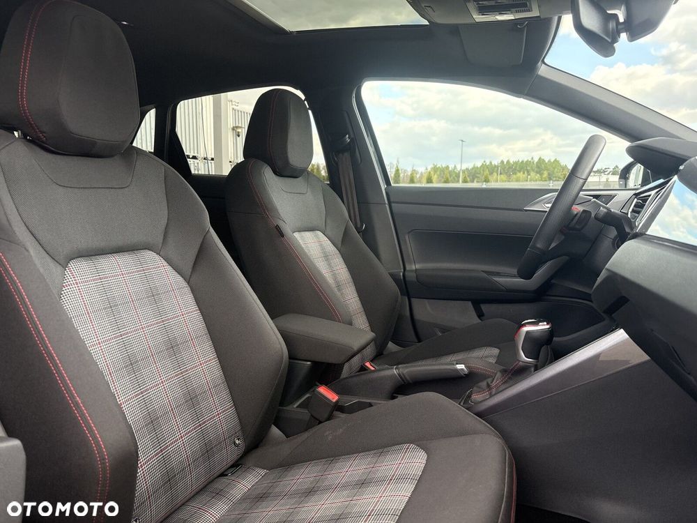 Volkswagen Polo 2.0 TSI GTI DSG - 24