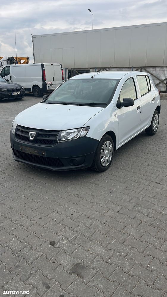 Dezmembram Dacia Sandero 1.2 benzina din 2015 - 2