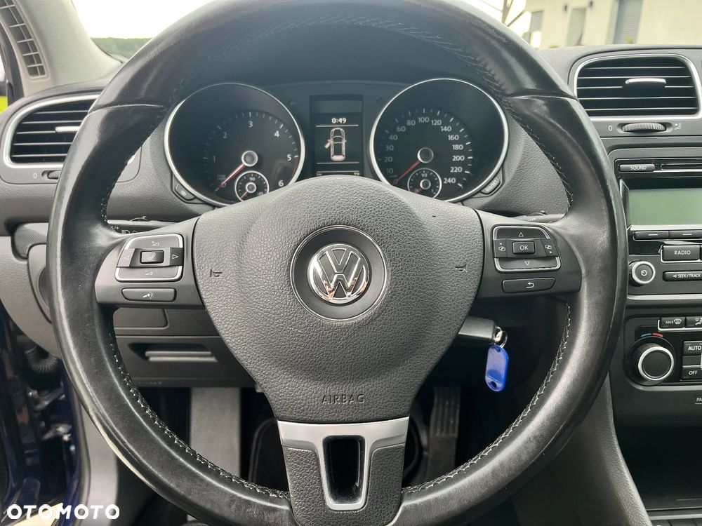 Volkswagen Golf 1.6 TDI DPF BlueMotion Technology Trendline - 24