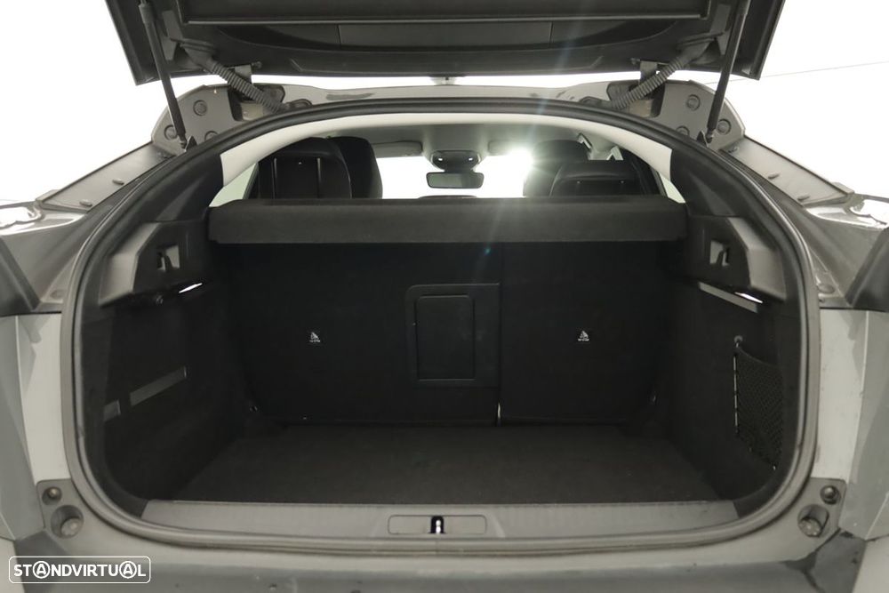 Peugeot 408 1.2 PureTech Allure EAT8 - 21