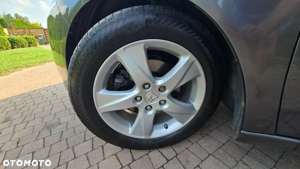Honda Accord - 27
