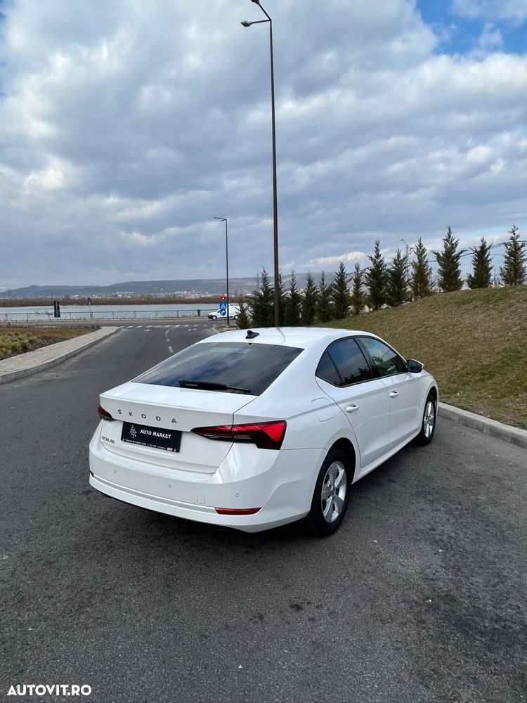 Skoda Octavia 2.0 TDI Ambition - 9