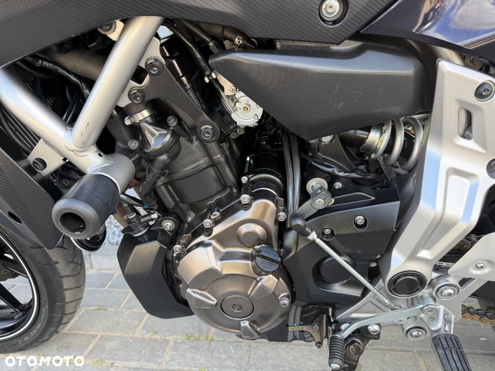 Yamaha MT - 38