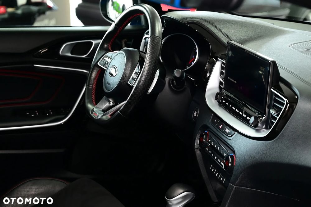 Kia ProCeed 1.6 T-GDI DCT7 OPF GT - 26