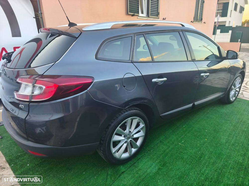 Renault Mégane Sport Tourer 1.5 dCi Dynamique S - 4