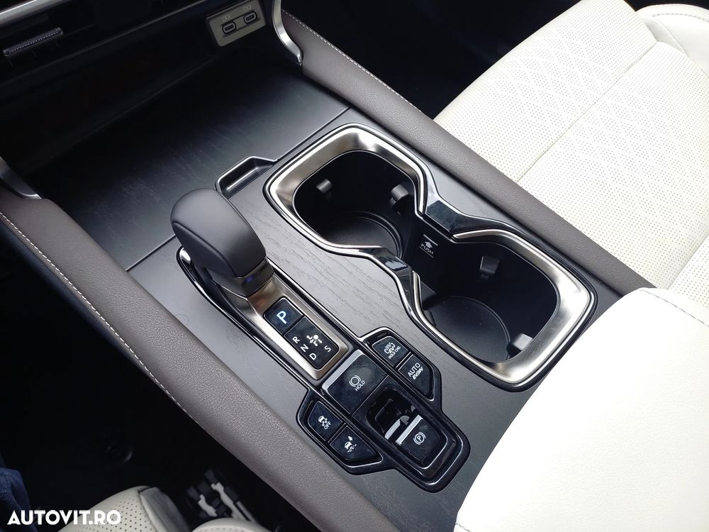 Lexus Seria RX 450h+ E-Four PHEV Luxury Mark Levinson - 31