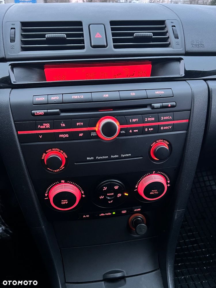 Mazda 3 1.6 Sport Comfort - 10