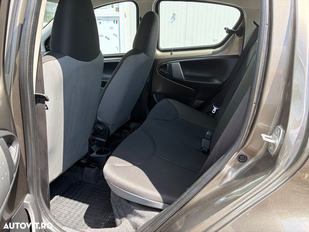 Toyota Aygo 1.0 Luna - 19