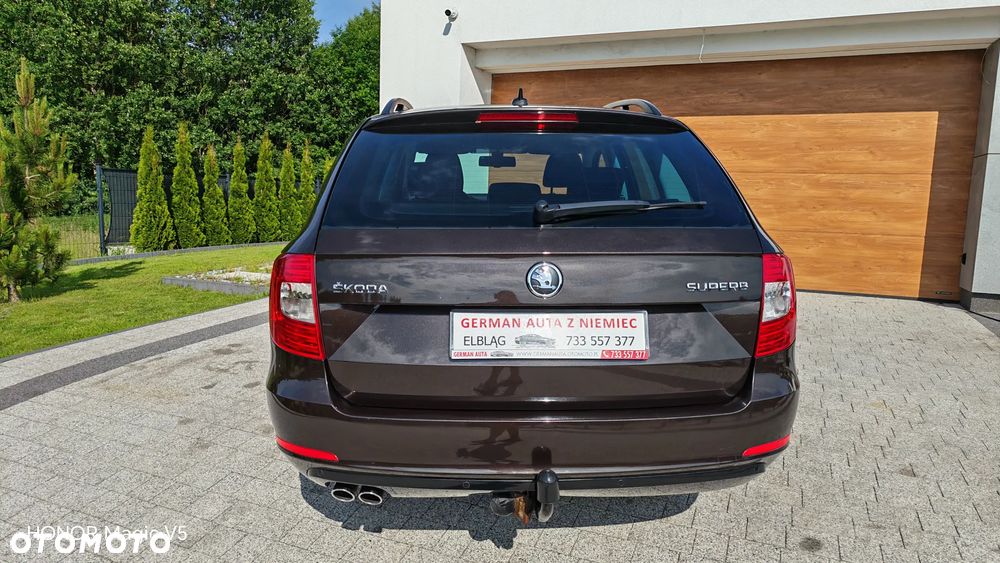 Skoda Superb 2.0 TDI Elegance DSG - 10