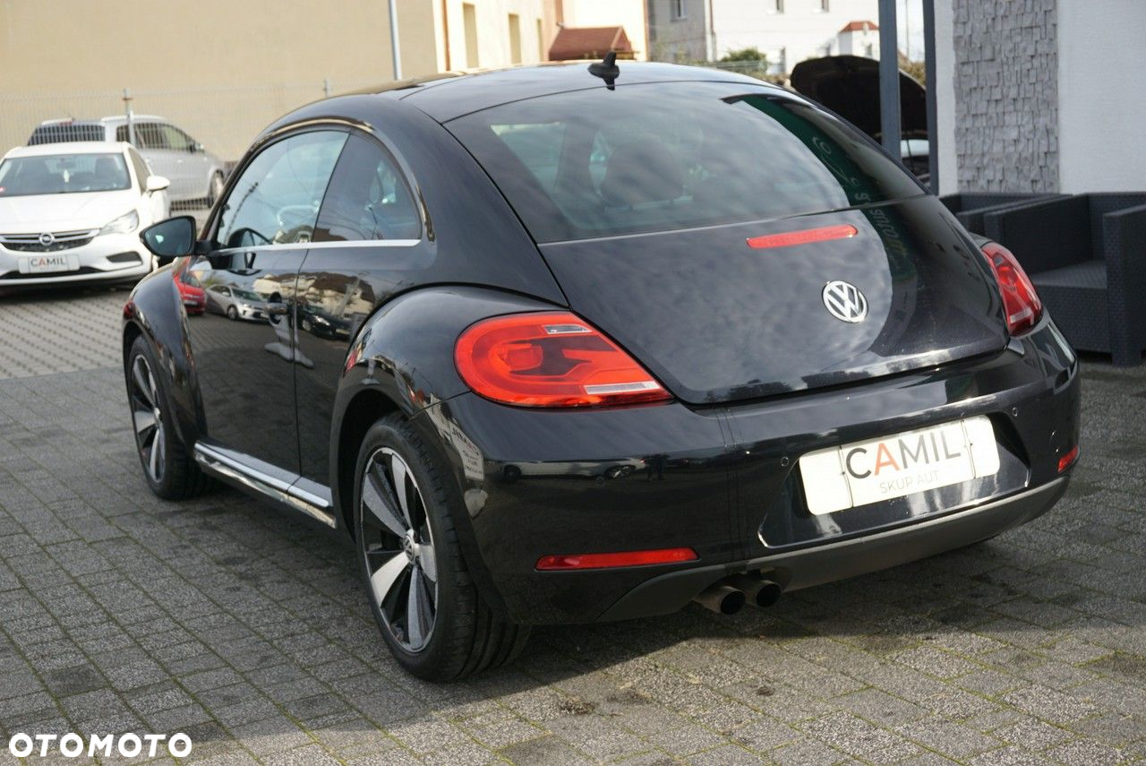 Volkswagen Beetle - 7