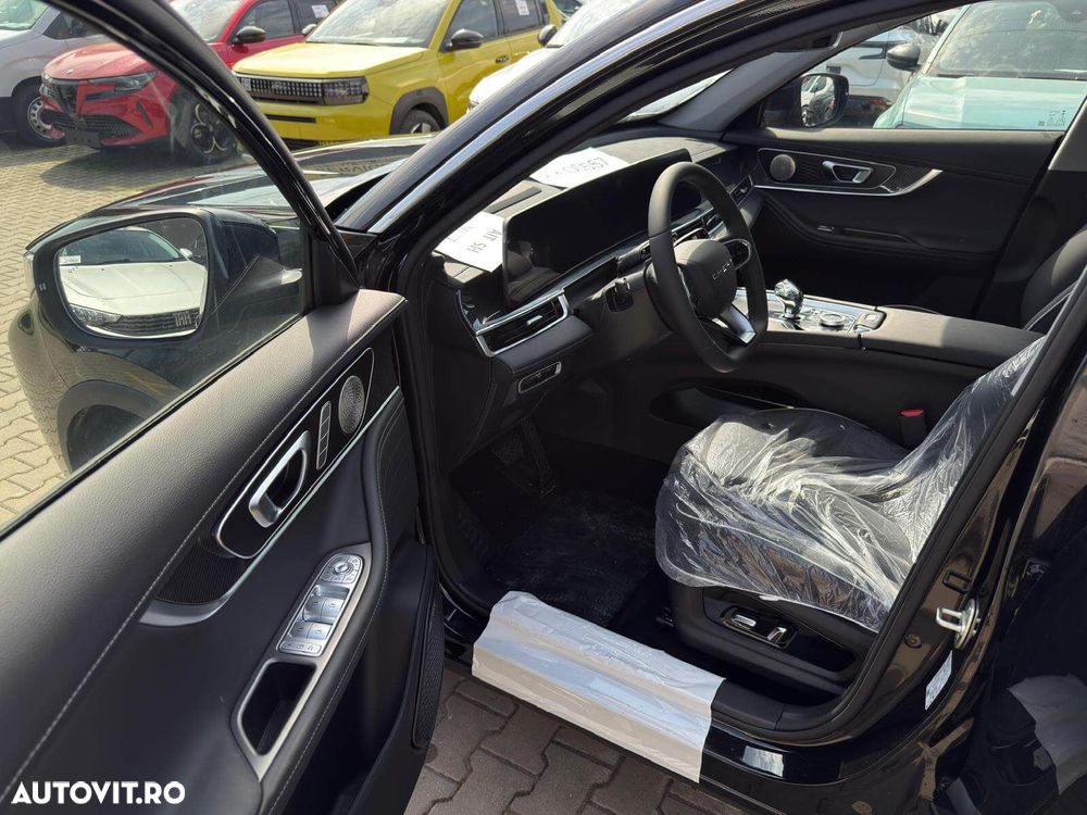 Chery Tiggo 7 1.6 TGDI AWD 7DCT Unique - 9