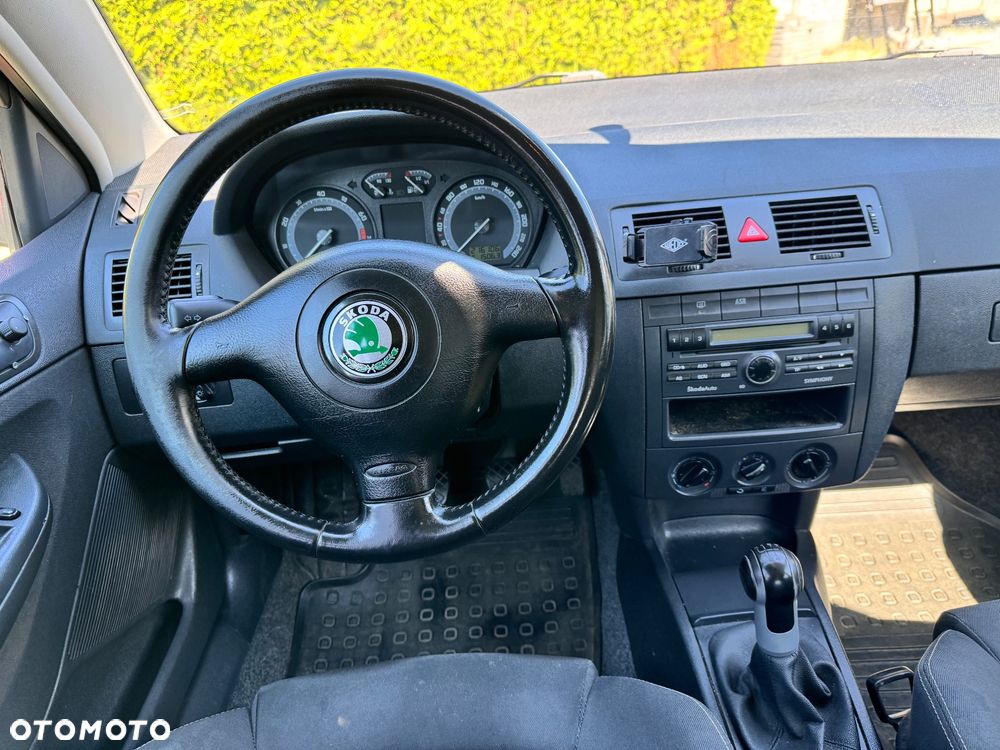 Skoda Fabia - 22