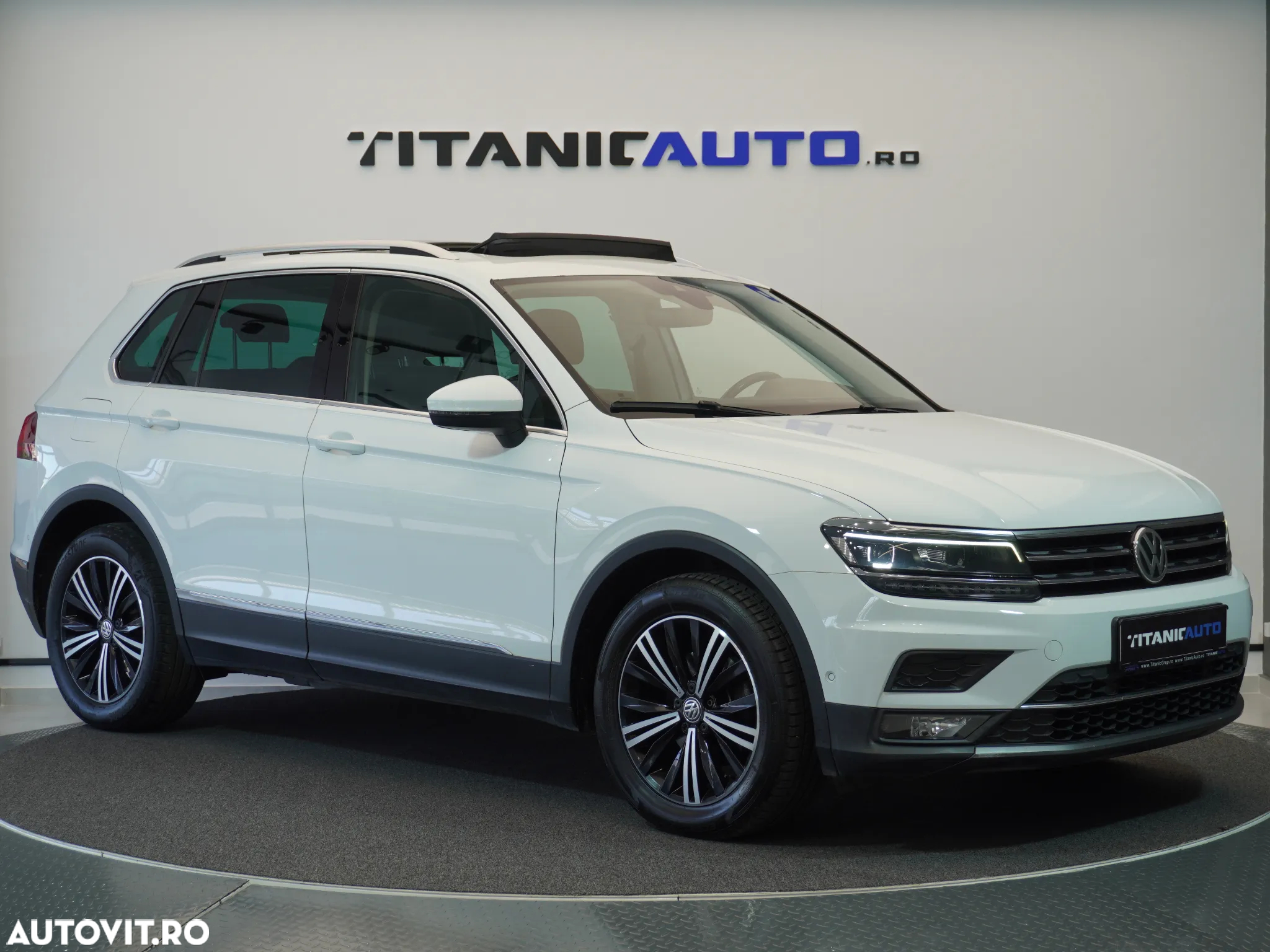 Volkswagen Tiguan 2.0 TDI SCR DSG Elegance - 2