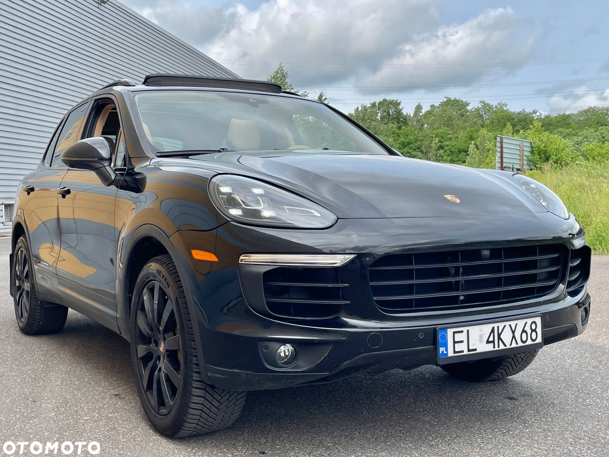 Porsche Cayenne S Platinum Edition - 10