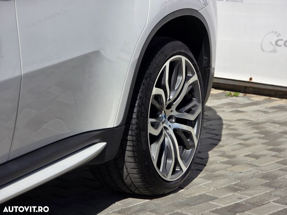 BMW X6 xDrive40d - 14