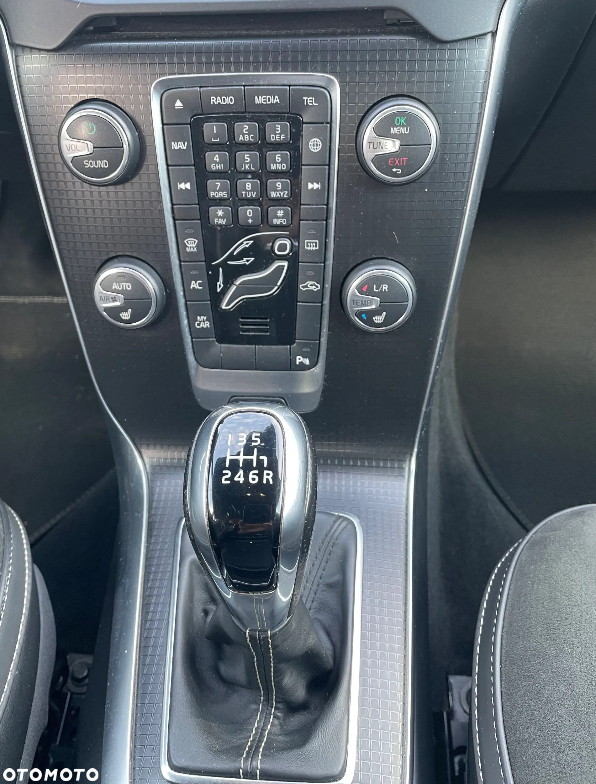 Volvo V40 T2 RDesign - 15