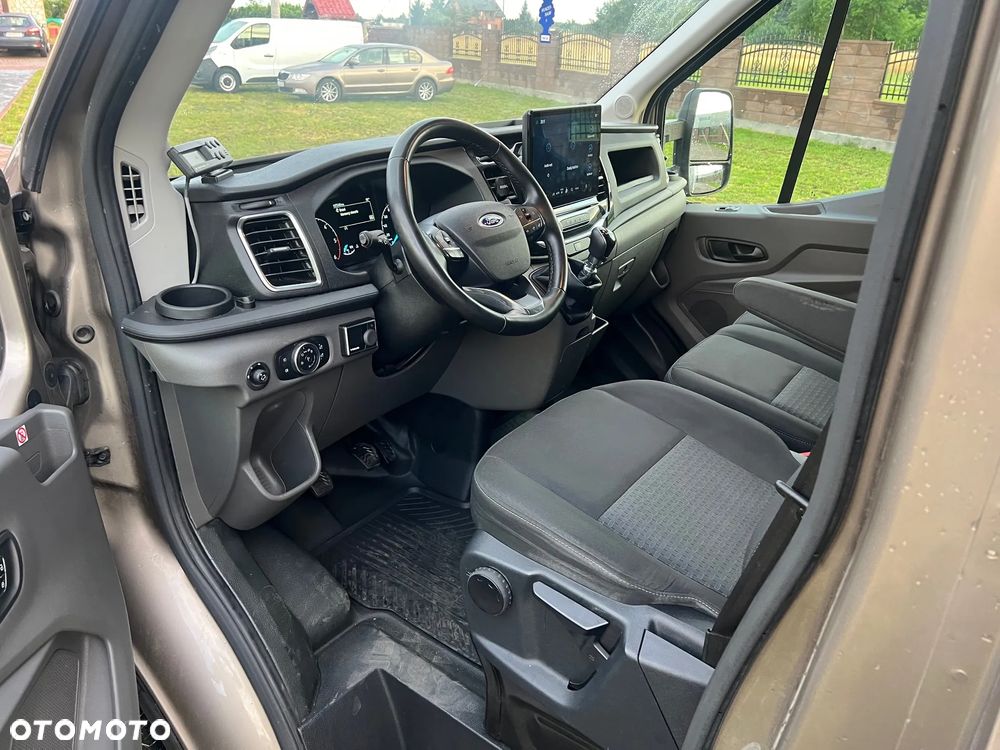Ford Transit - 13