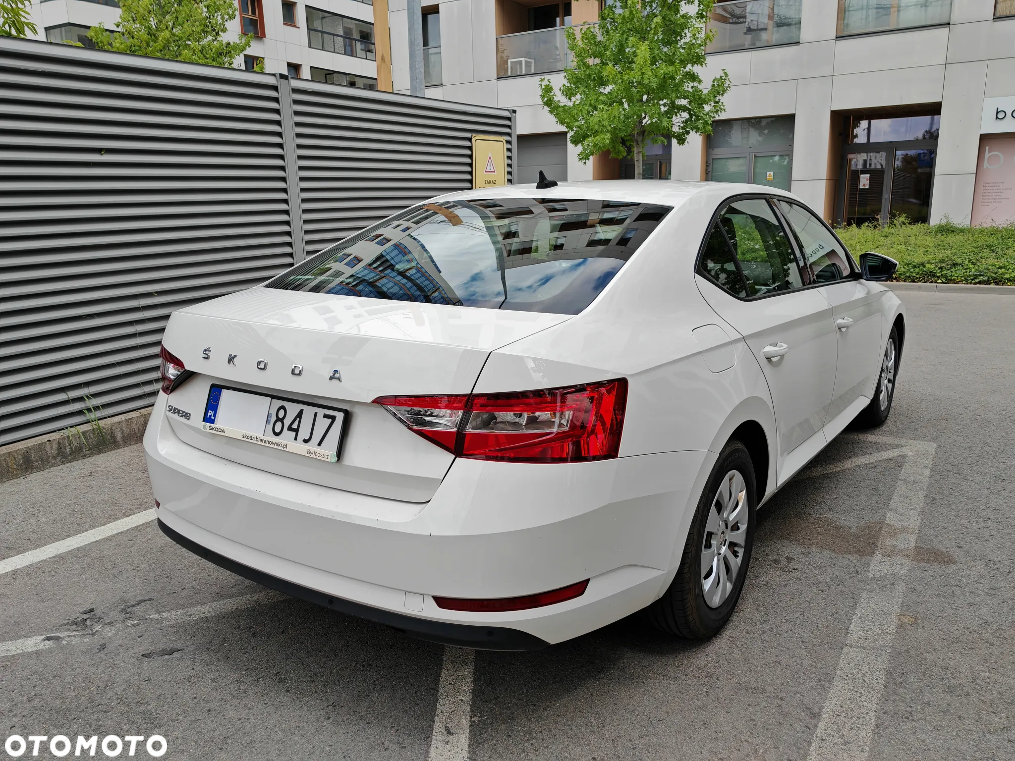 Skoda Superb 1.5 TSI ACT Active - 7